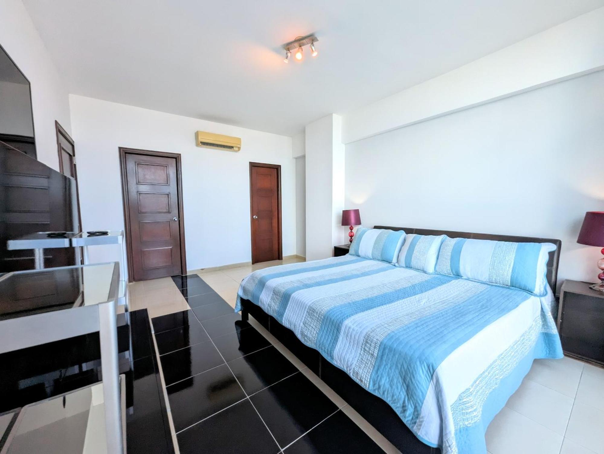 Yc 3602 L Apartamento 2Br En Av Balboa Panama City Exteriör bild