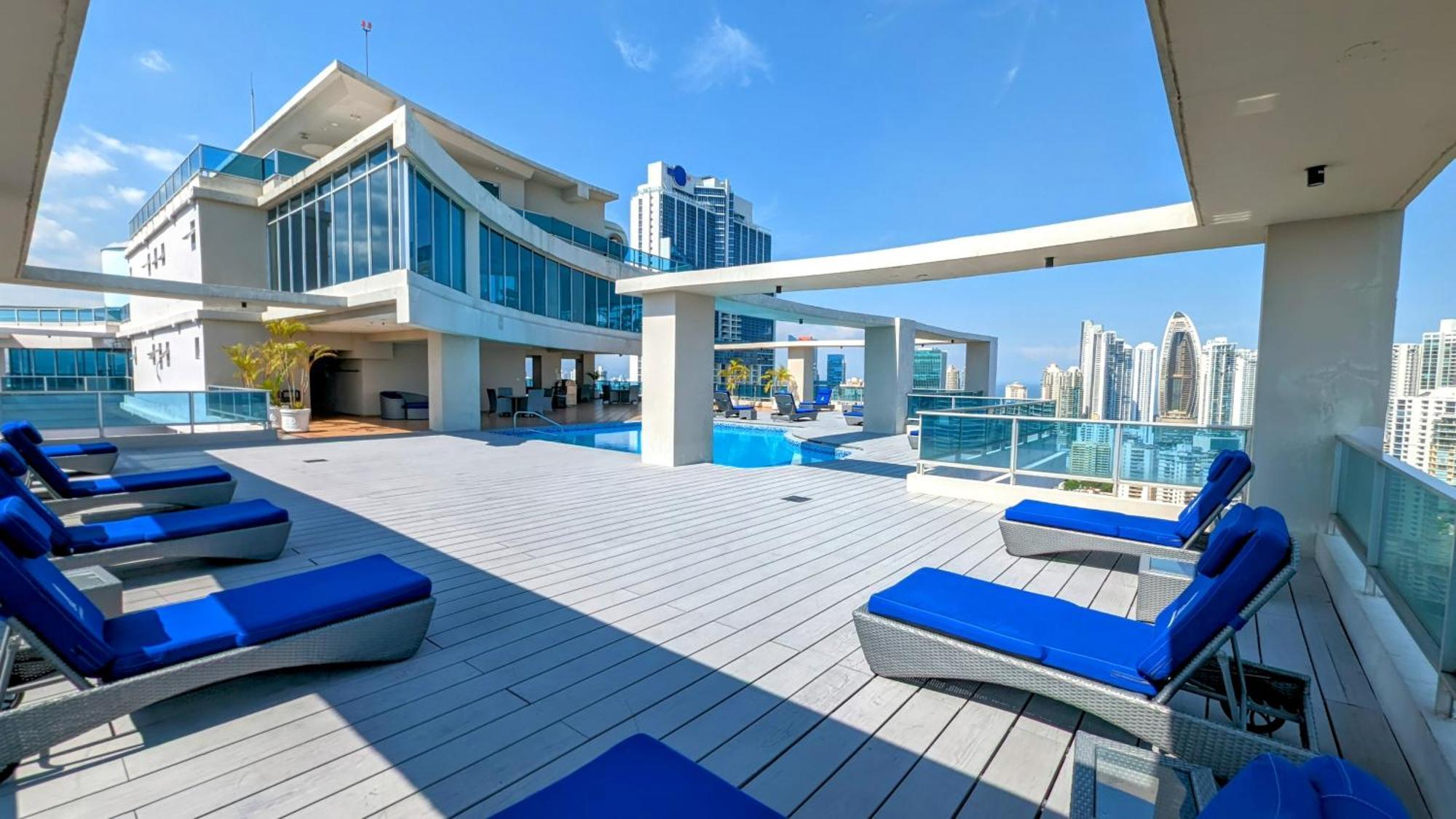 Yc 3602 L Apartamento 2Br En Av Balboa Panama City Exteriör bild